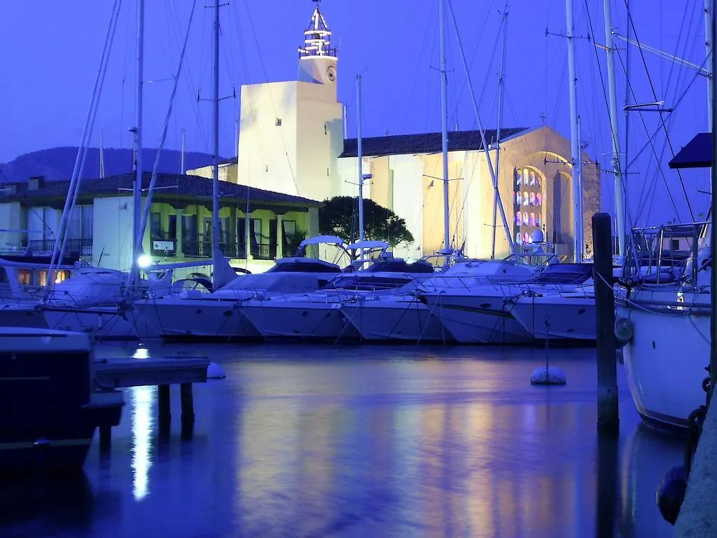 Cote d'Azur Holidays Grimaud